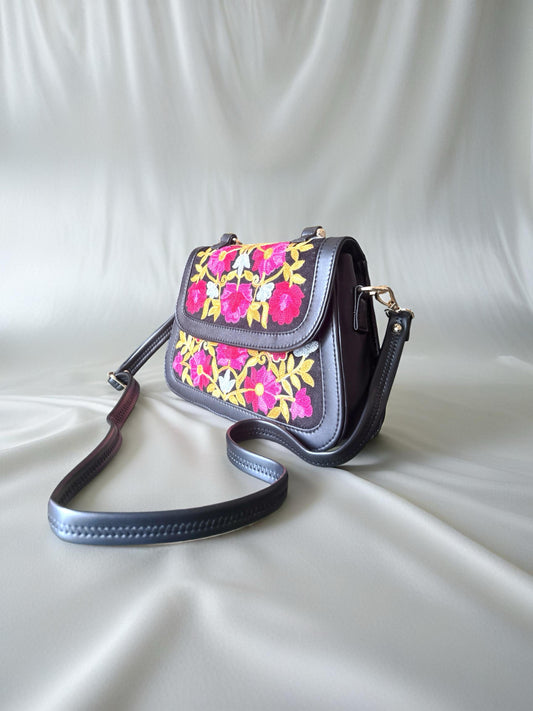 Kashmiri Embroidered bag