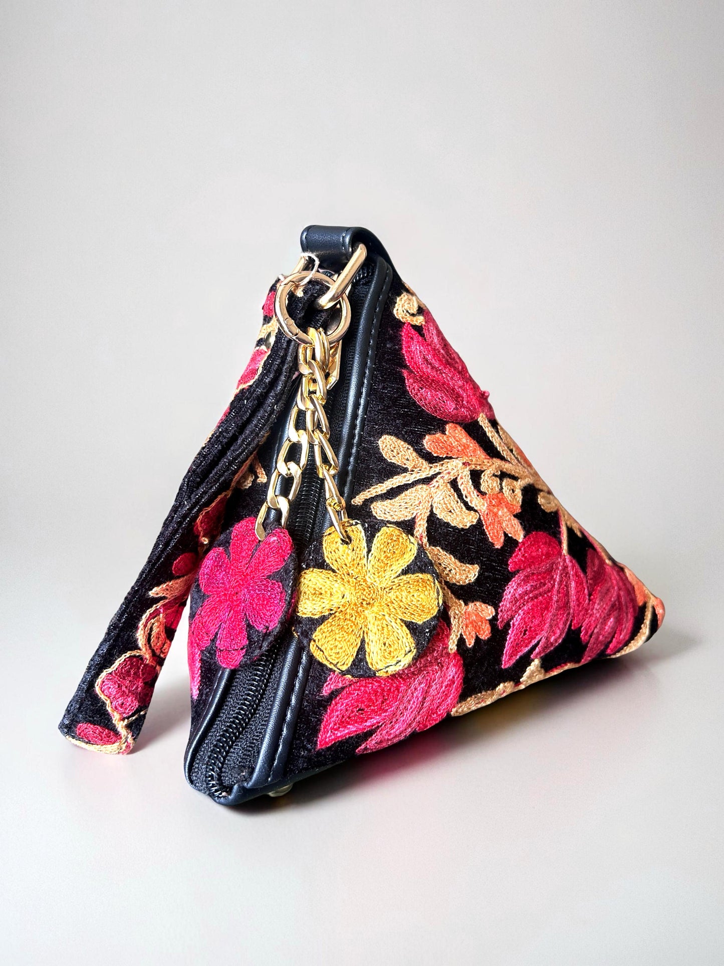 Kashmiri Embroidered Potli